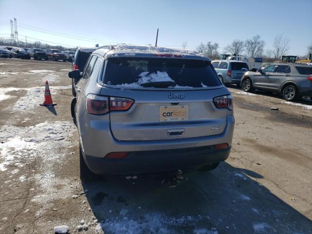 3C4NJCBB9JT440869 | 2018 JEEP COMPASS LA