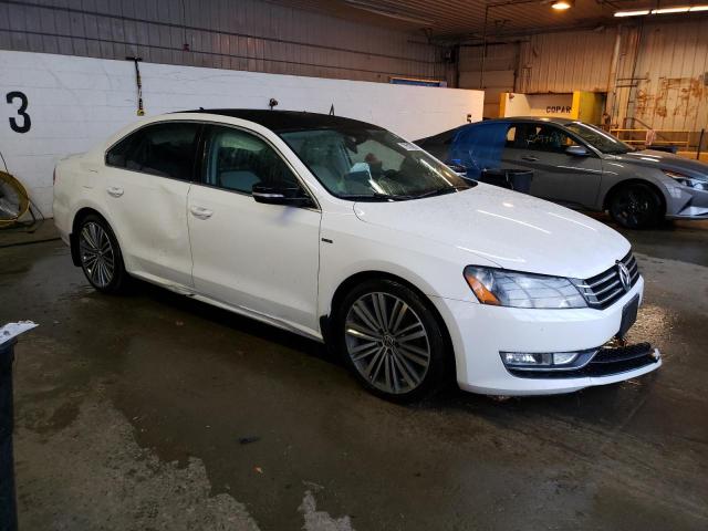 1VWBT7A36FC045014 | 2015 VOLKSWAGEN PASSAT SE