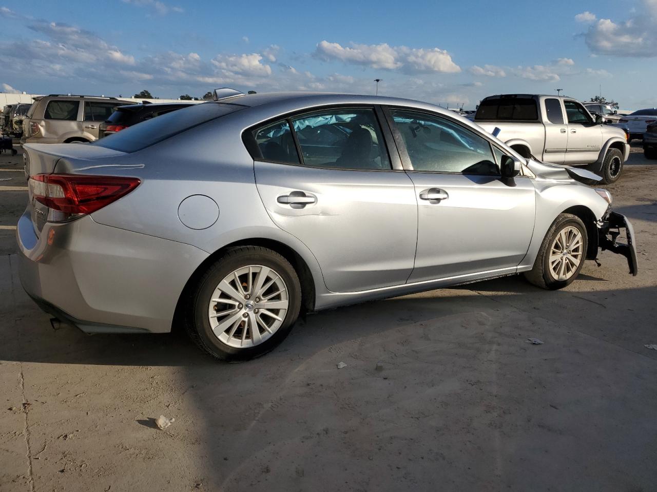 2017 Subaru Impreza Premium vin: 4S3GKAB65H3615895