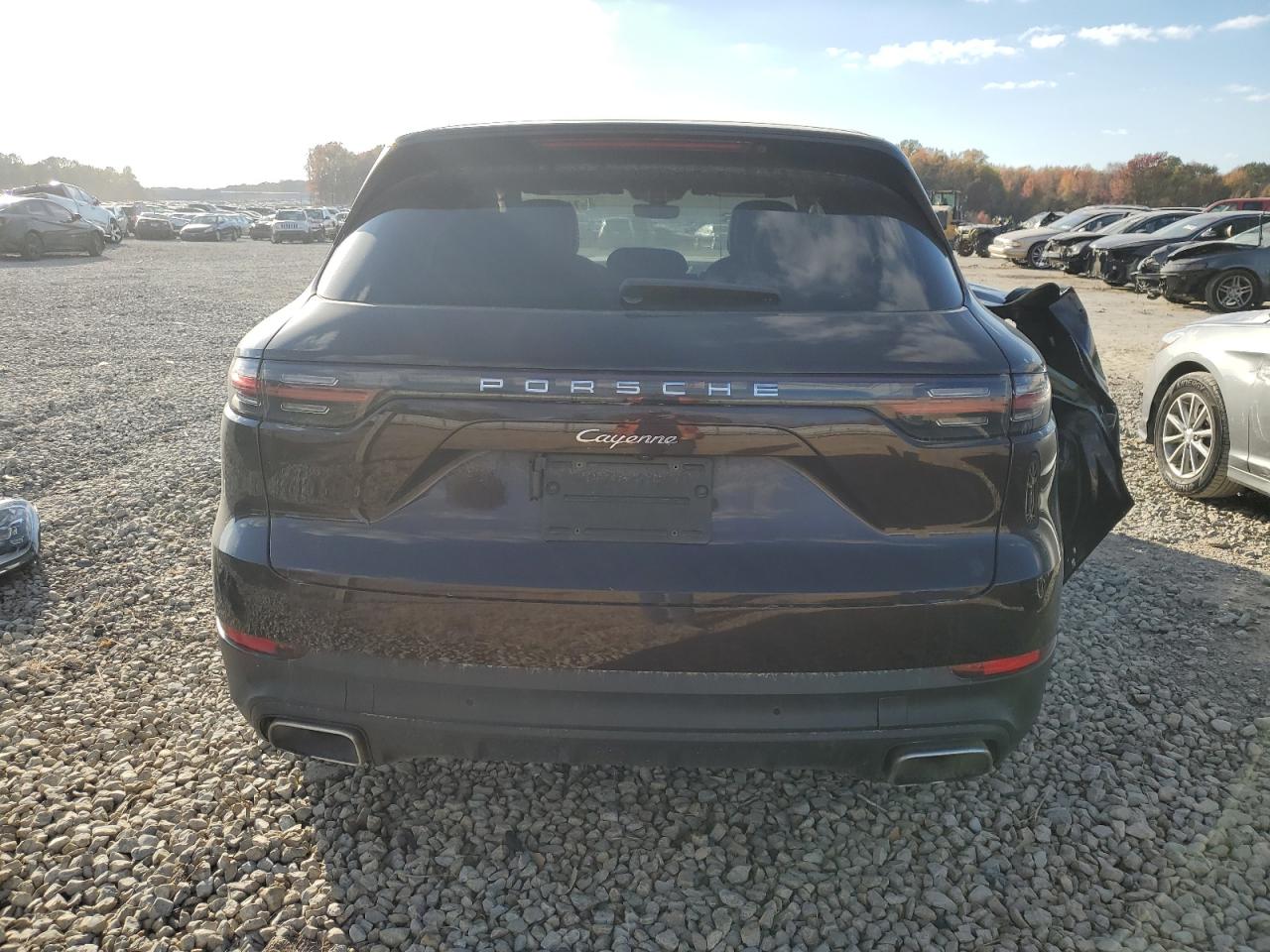 WP1AA2AY0KDA02634 2019 Porsche Cayenne