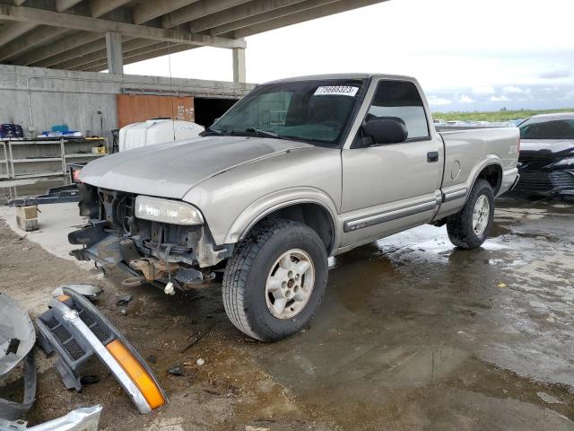 2000 Chevrolet S-10 