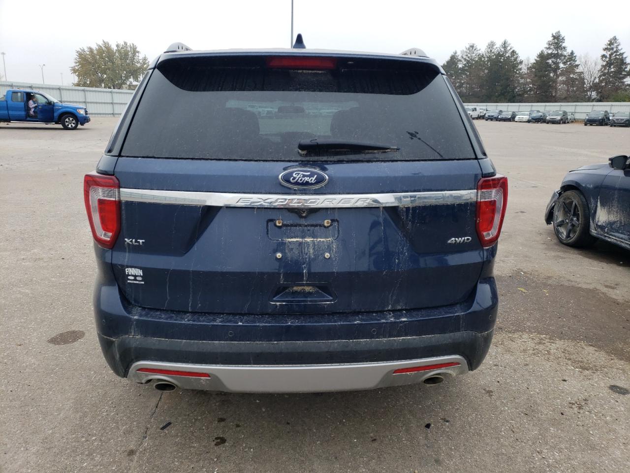 1FM5K8D82HGD37444 2017 Ford Explorer Xlt