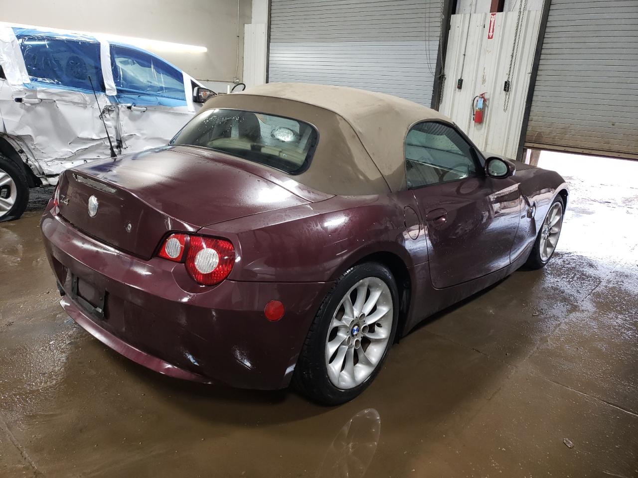 4USBT33535LS55167 2005 BMW Z4 2.5