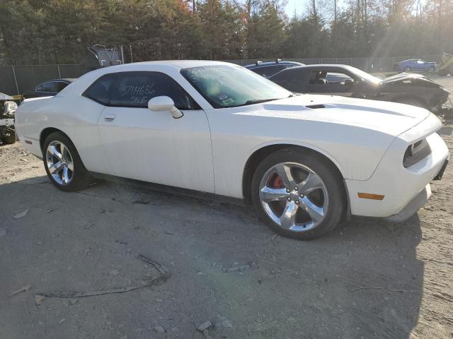 Vin: 2c3cdyag3eh301946, lot: 77254883, dodge challenger sxt 20144