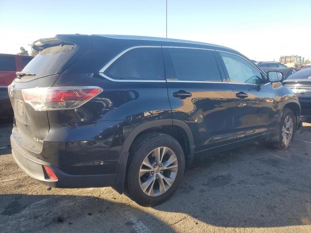 VIN 5TDJKRFH7FS153609 2015 Toyota Highlander, Xle no.3