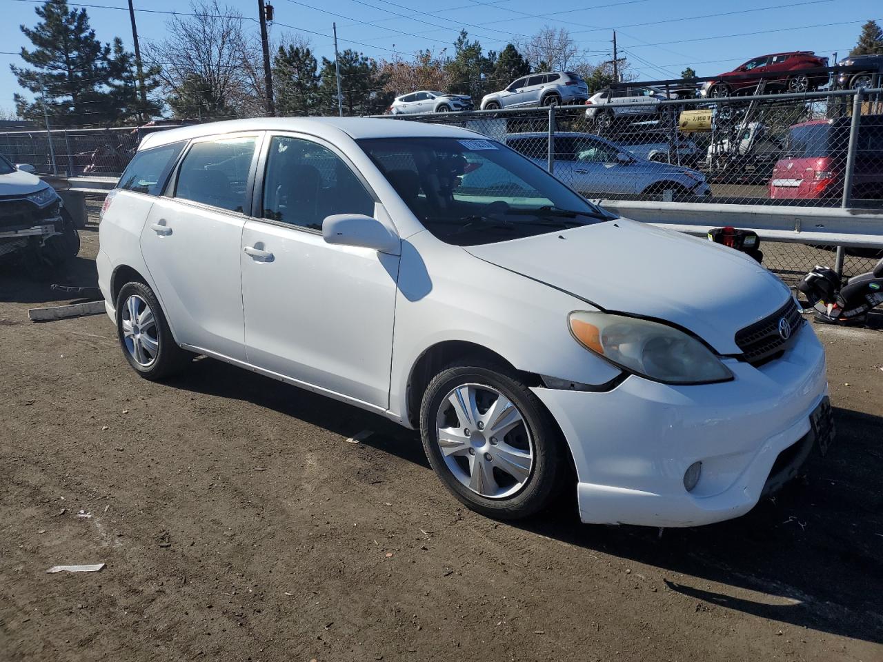 2T1KR32E16C563677 2006 Toyota Corolla Matrix Xr