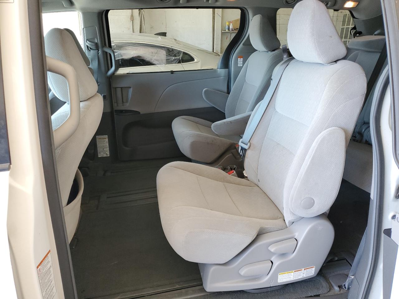 5TDKK3DC8FS613367 2015 Toyota Sienna Le