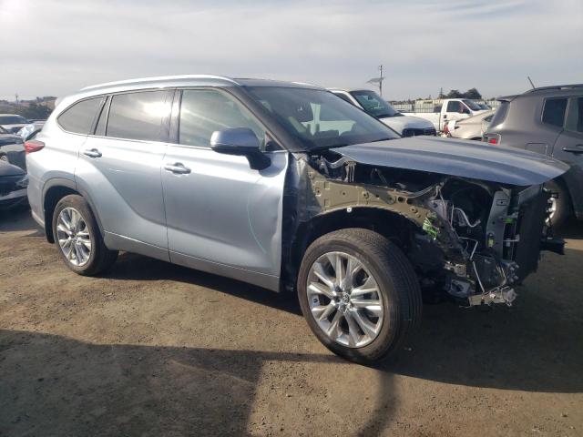 VIN 5TDDZRBH7LS046814 2020 Toyota Highlander, Limited no.4