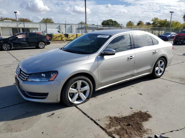 2014 Volkswagen Passat S