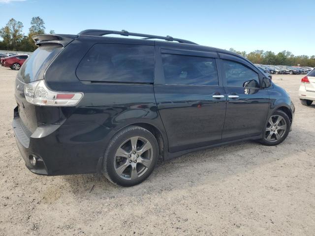 5TDXZ3DC9HS843519 | 2017 TOYOTA SIENNA SE