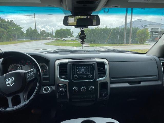 1C6RR6LG0FS565135 RAM 1500 Slt