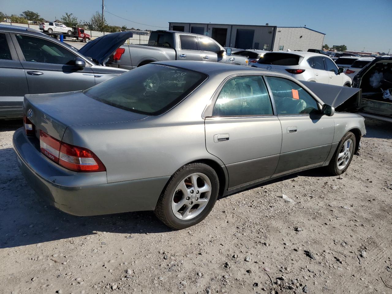 JT8BF28G9Y5079623 2000 Lexus Es 300