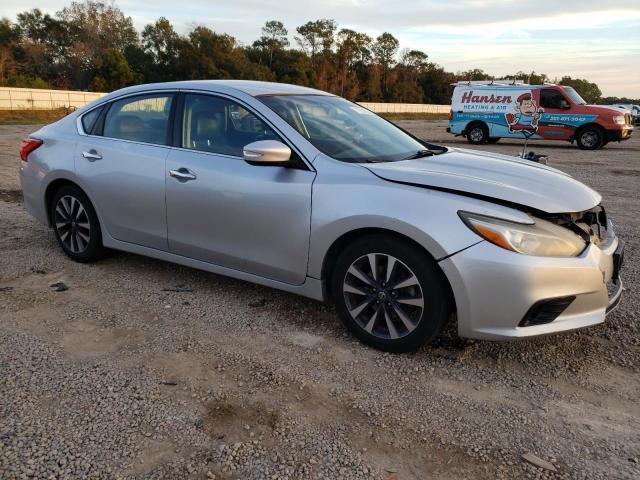 1N4AL3AP7HC171983 | 2017 NISSAN ALTIMA 2.5