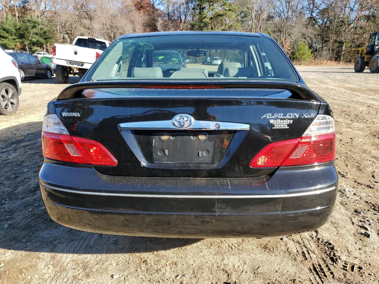 4t1bf28b24u370174 4T1BF28B24U370174 2004 Toyota Avalon Xl