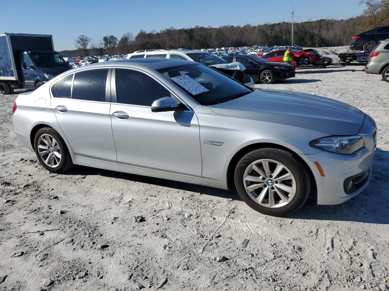 2016 BMW 528 I vin: WBA5A5C53GG350082