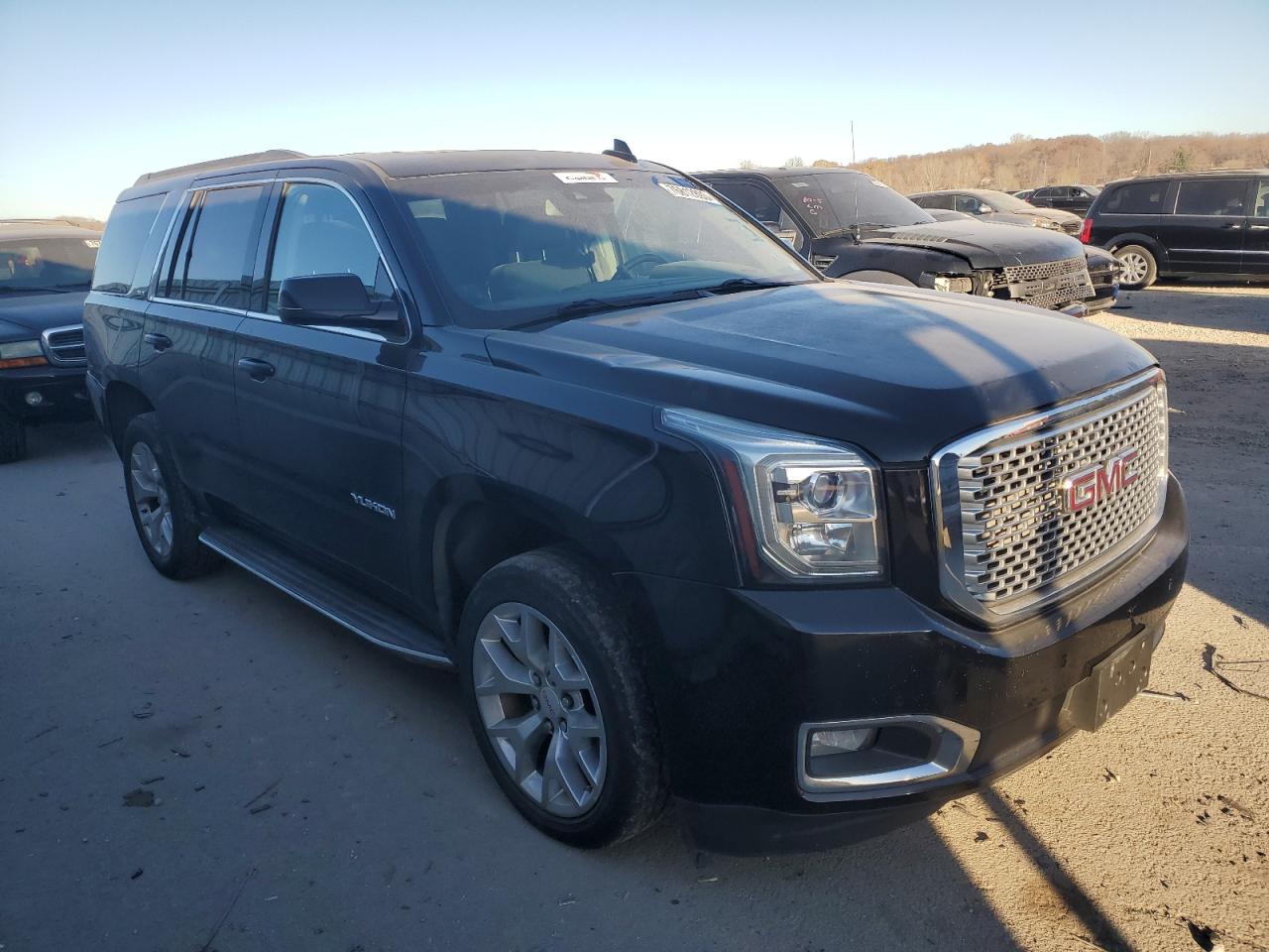 2016 GMC Yukon Slt vin: 1GKS2BKC8GR240347