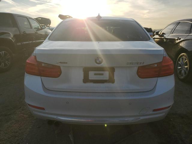 WBA3B5G57FNS18533 BMW 328 Xi Sulev