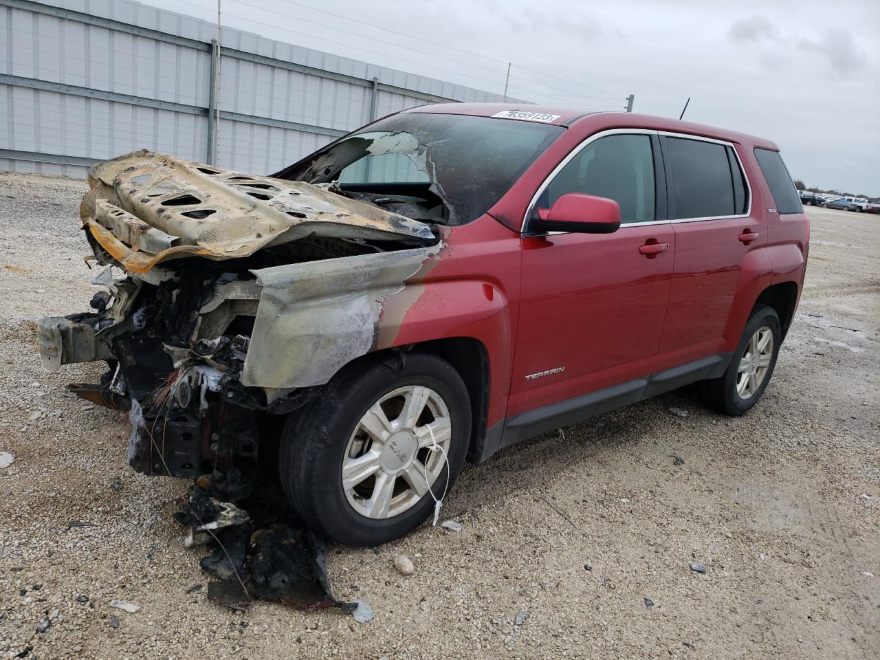 2GKALMEK3F6310824 2015 GMC Terrain Sle