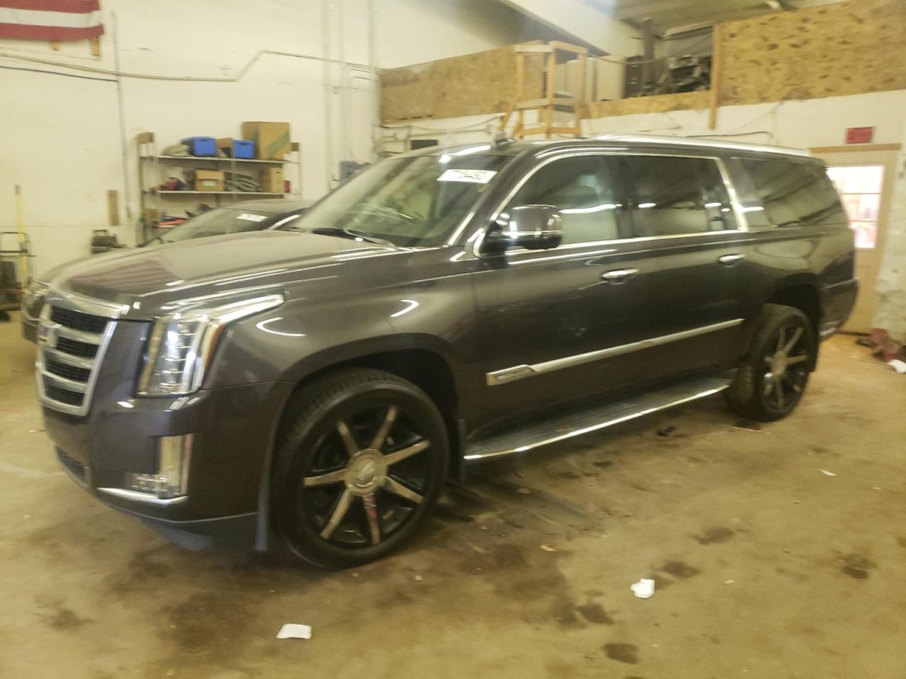 Cadillac Escalade 2015 бездорожье