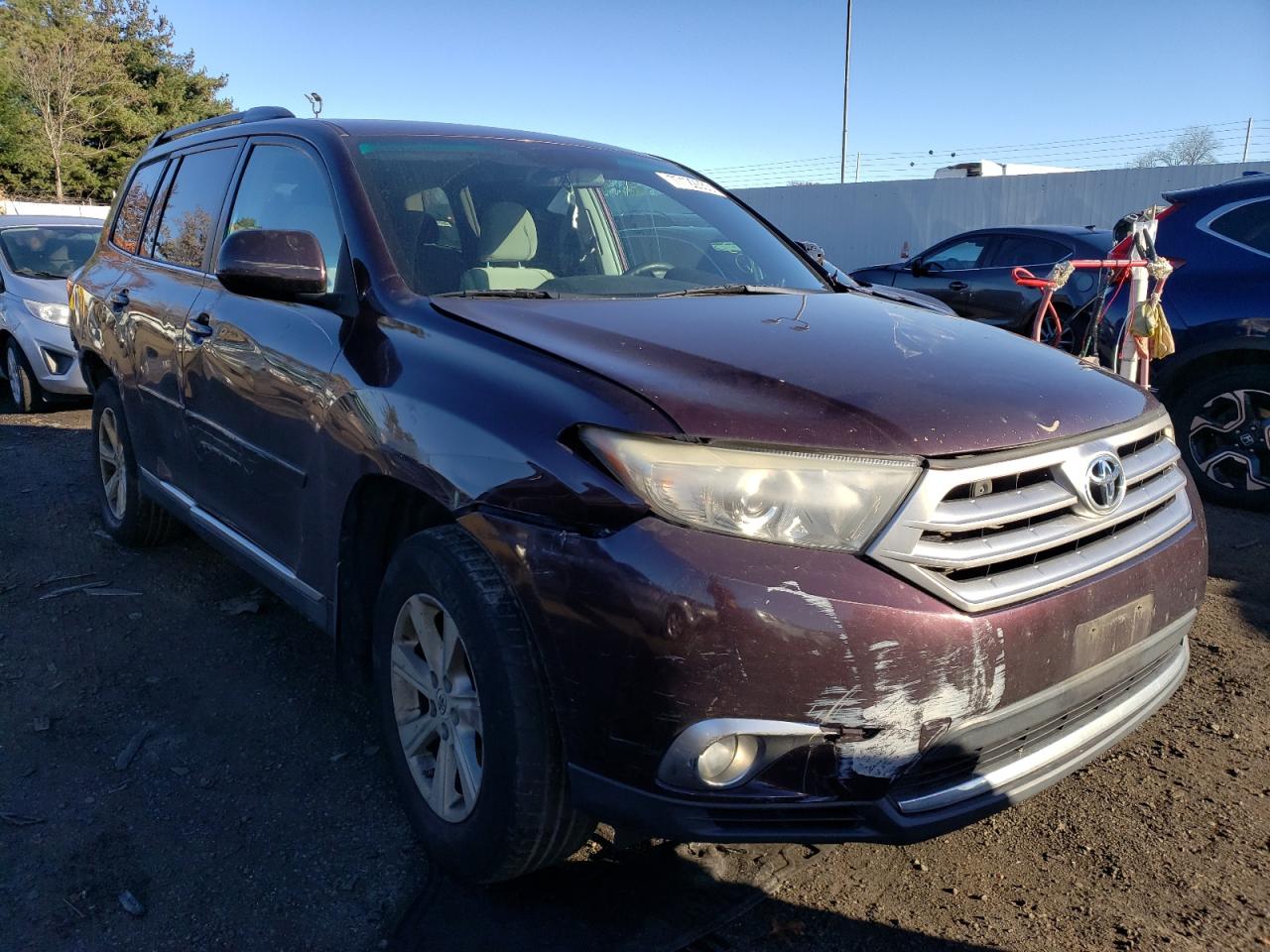 2012 Toyota Highlander Base vin: 5TDBK3EH9CS136552