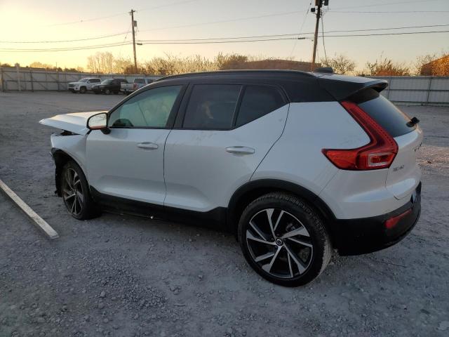 2022 Volvo Xc40 T5 R-Design VIN: YV4162UM4N2693790 Lot: 78208113