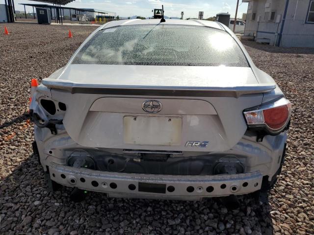  TOYOTA SCION 2014 Сріблястий