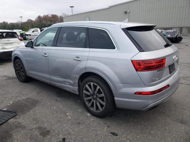 WA1LAAF70HD031252 2017 AUDI Q7, photo no. 2