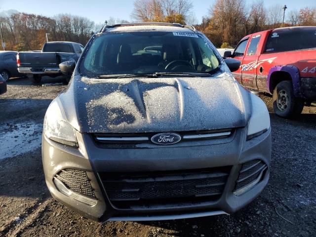 1FMCU9GX8FUA85983 Ford ESCAPE SE