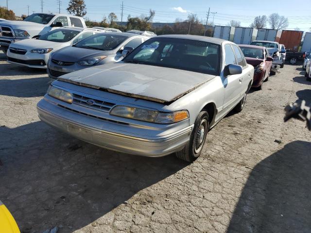 1997 Ford Crown Victoria 