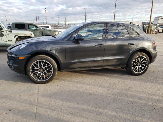 VIN WP1AA2A51JLB00114 2018 Porsche Macan no.1