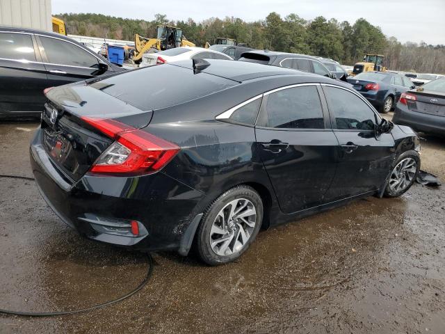 19XFC2F77JE000331 | 2018 HONDA CIVIC EX