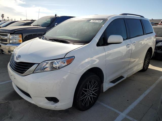 2014 Toyota Sienna LE