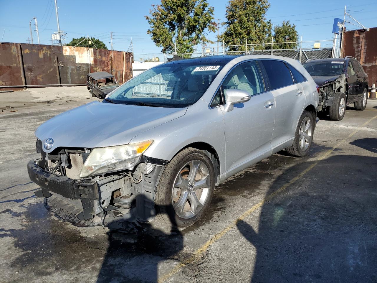 2013 Toyota Venza Le vin: 4T3ZK3BB7DU058612