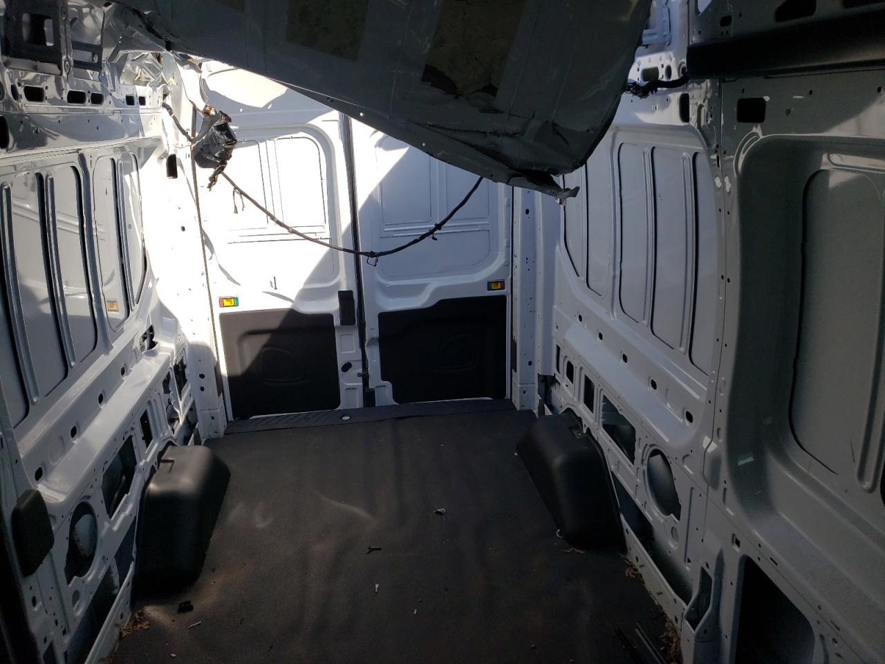 VIN: 1FTBR2X84NKA71350 2022 FORD TRANSIT