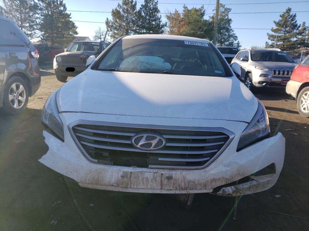 2015 Hyundai Sonata Se vin: 5NPE24AF4FH001383