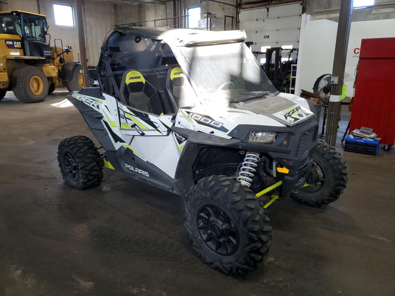 3NSVDE990JF941586 POLA RZR 1000XP 2018