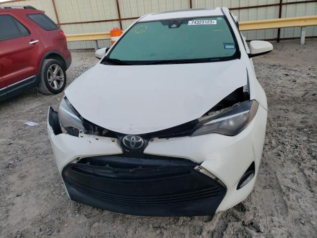  TOYOTA COROLLA 2017 Білий