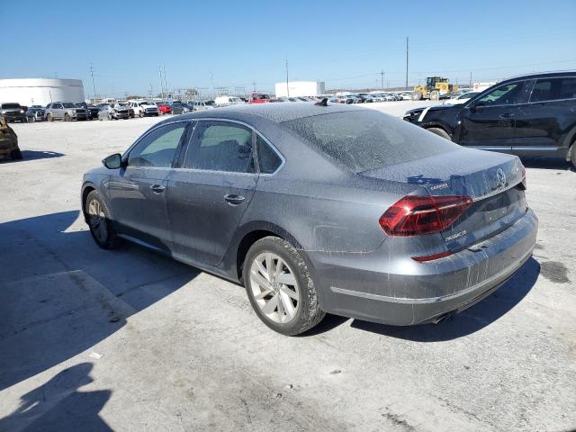2018 Volkswagen Passat - Image 2