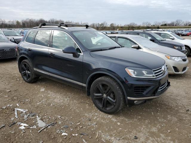  VOLKSWAGEN TOUAREG 2017 Чорний
