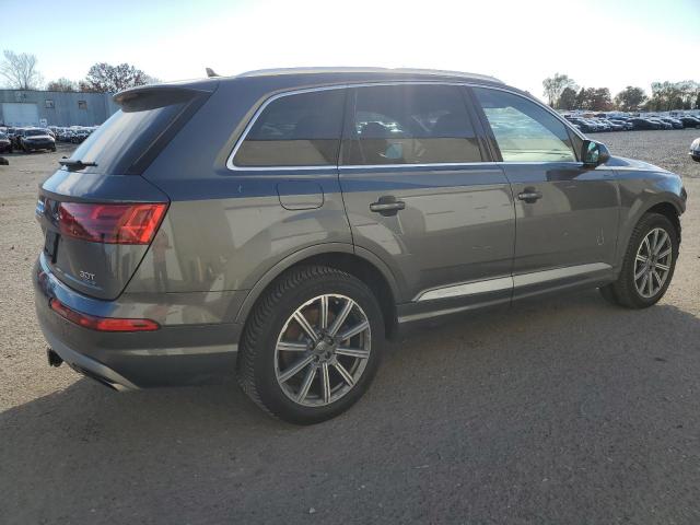 WA1LAAF76JD054783 2018 AUDI Q7, photo no. 3