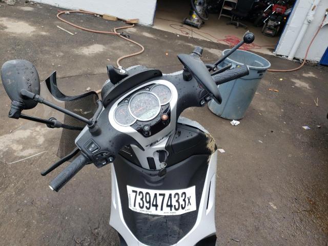 2021 PIAGGIO BV 350 - ZAPMA20SXM5000901