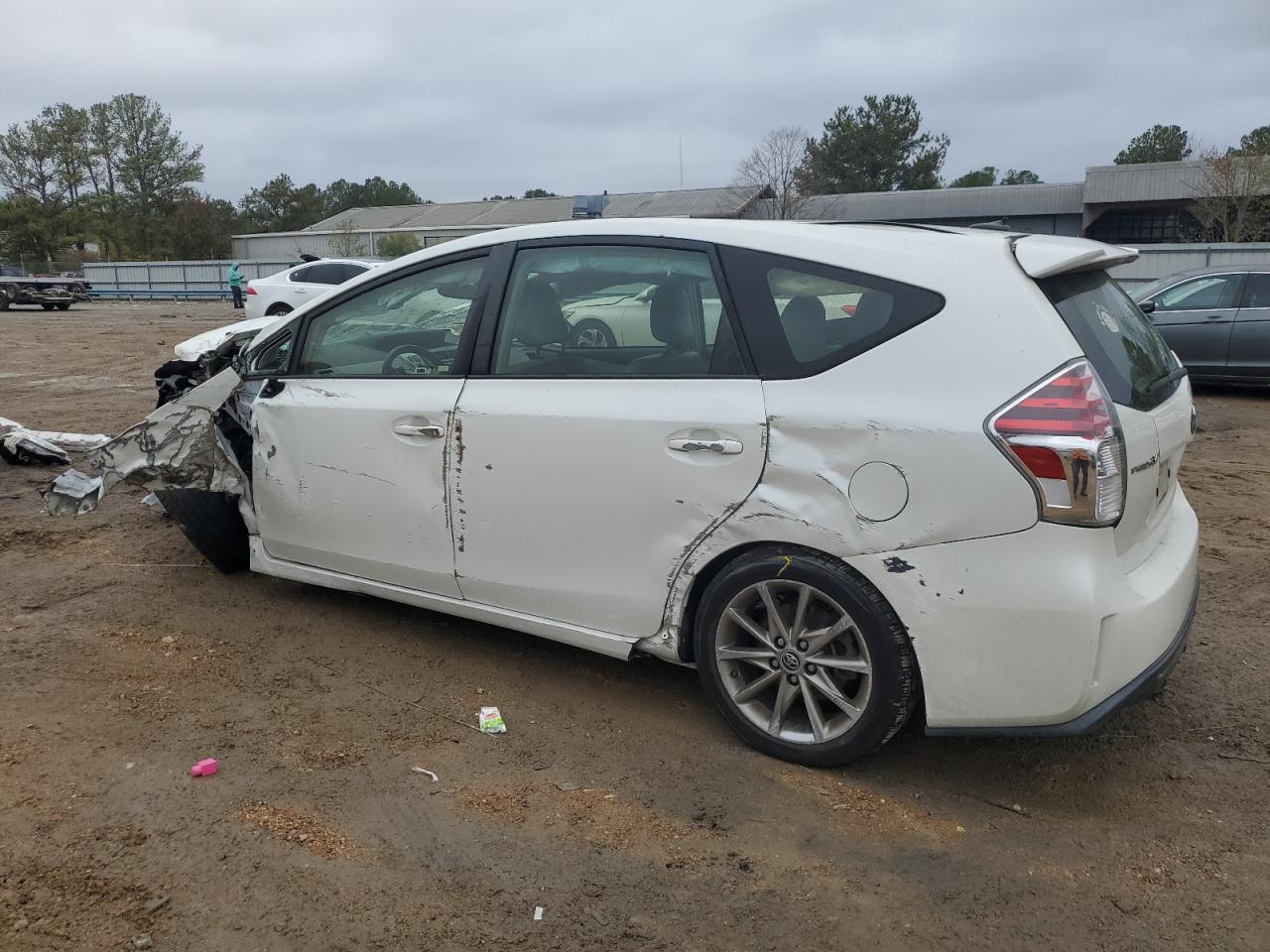 2017 TOYOTA PRIUS V 1.8L  4(VIN: JTDZN3EU4HJ056065