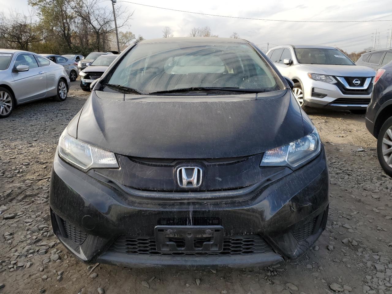 2015 Honda Fit Lx vin: 3HGGK5H57FM734826