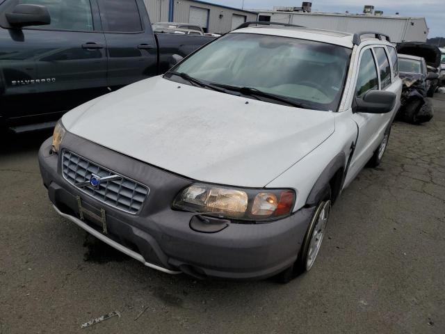 2004 Volvo XC70 