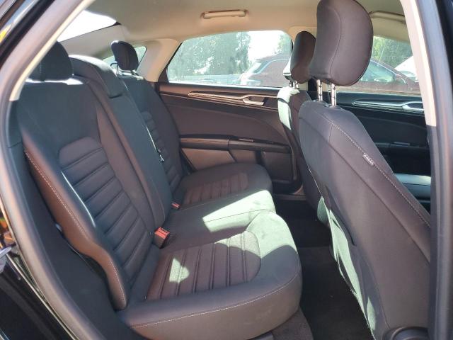 2017 FORD FUSION S - 3FA6P0G70HR285051