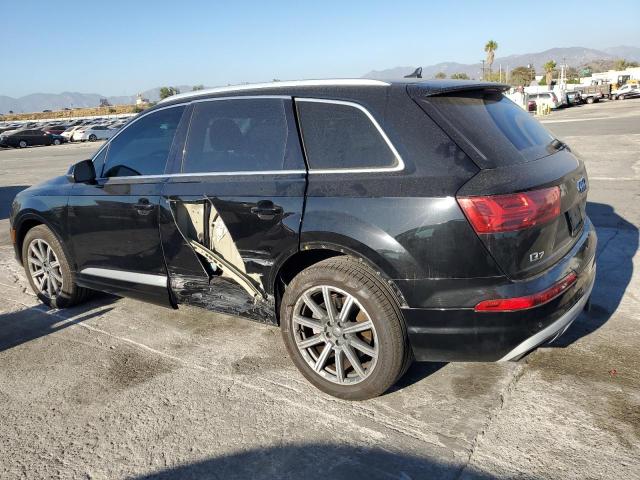 VIN WA1LAAF7XJD046041 2018 Audi Q7, Premium Plus no.2