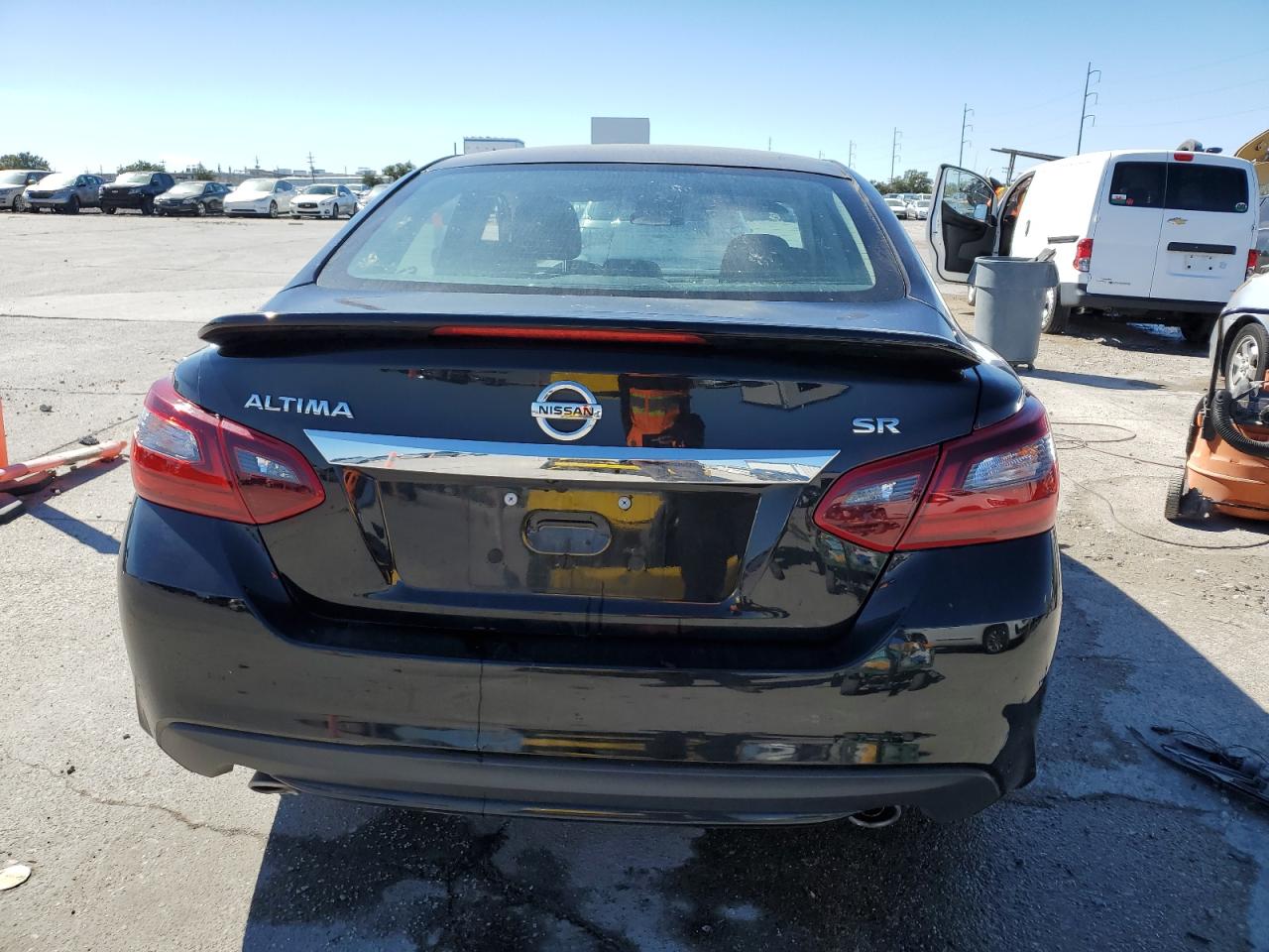 2017 Nissan Altima 2.5 vin: 1N4AL3AP3HC238482