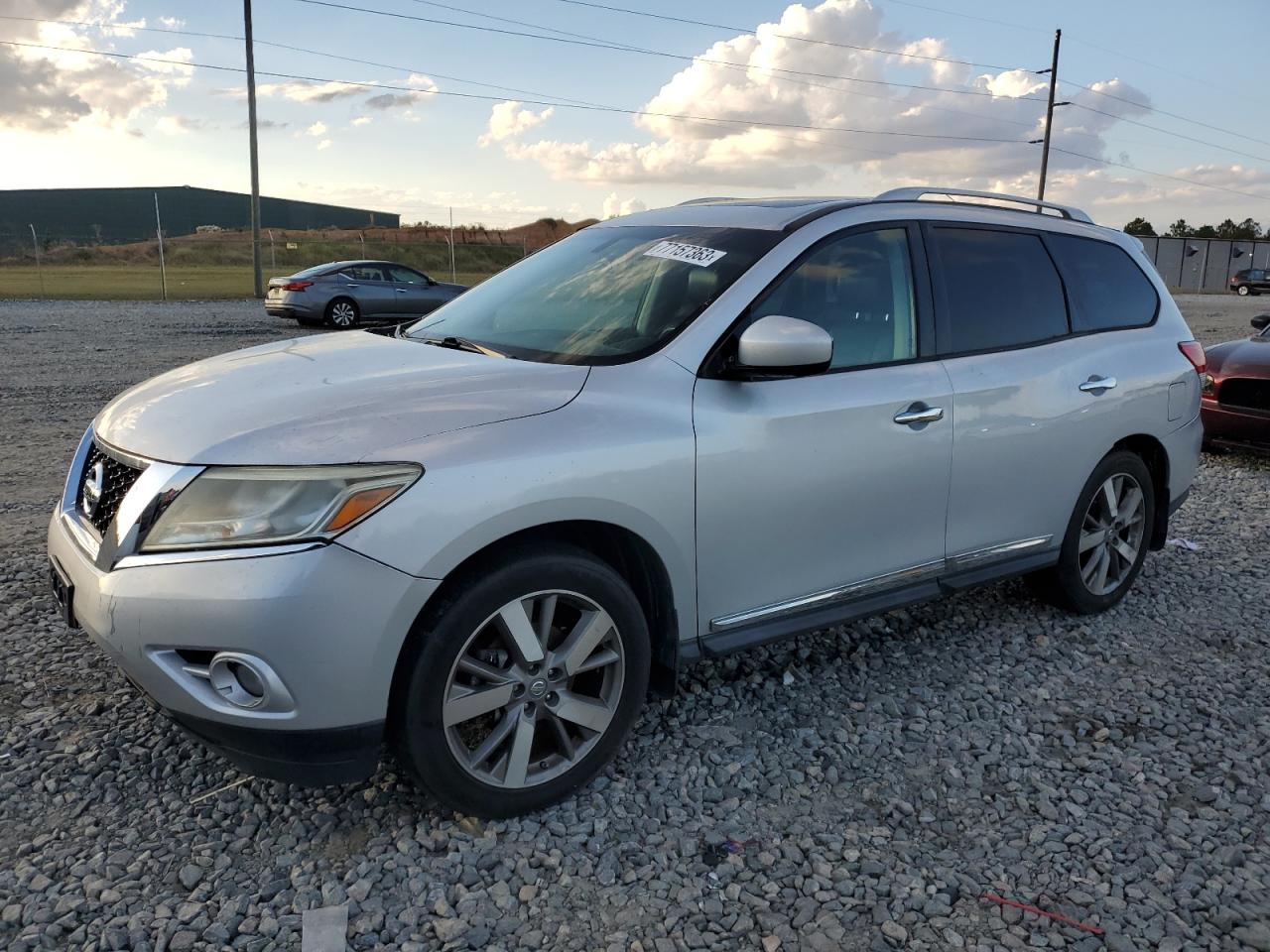 Nissan Pathfinder 2013