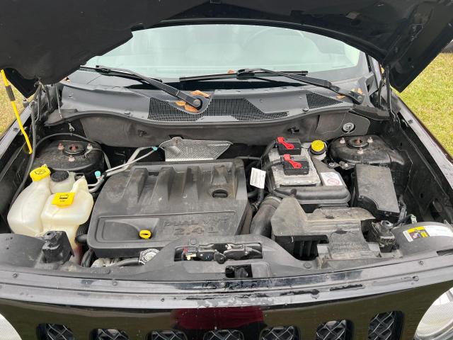 1C4NJRFB5GD534596 Jeep Patriot Latitude