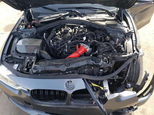 WBA8D9C52JEM33520 BMW 330 XI